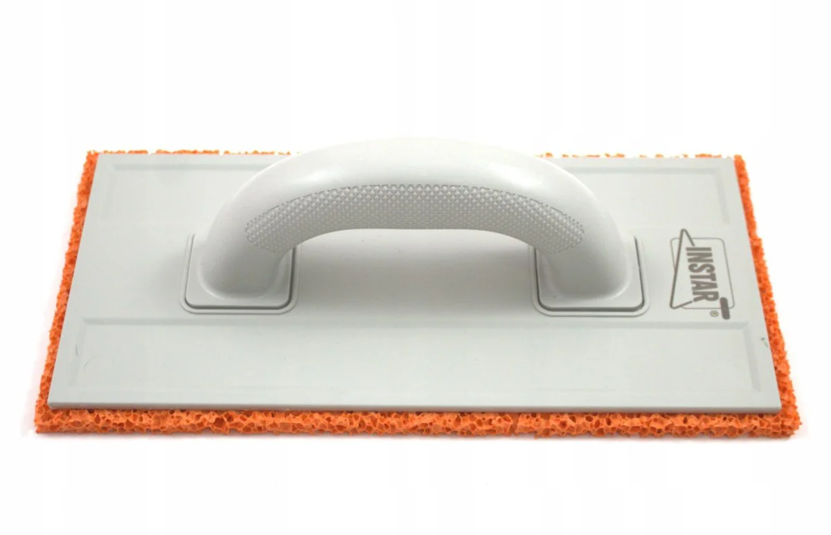 Paca z pomarańczową gąbką INSTAR widok z góry na uchwyt i blat roboczy