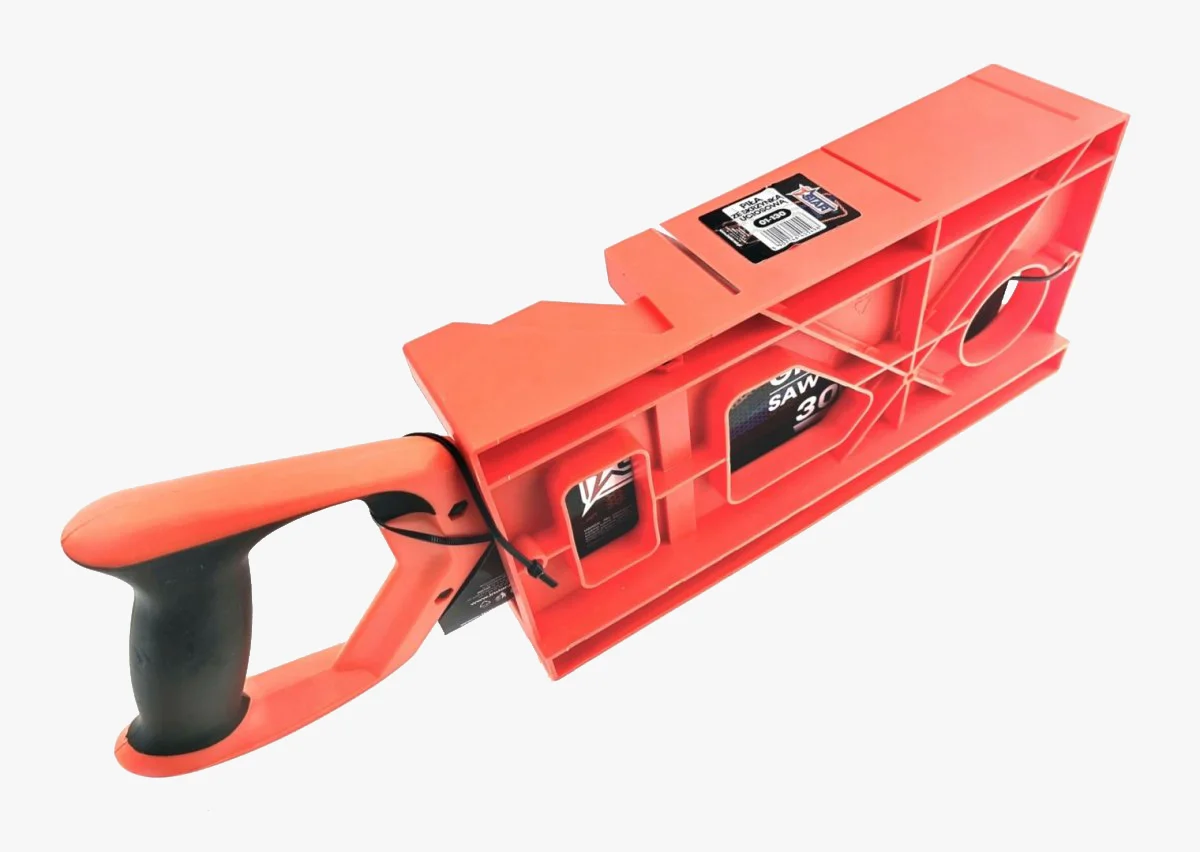 Skrzynka uciosowa INSTAR 300 mm widok od spodu